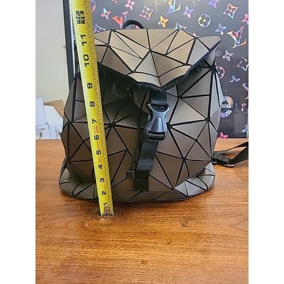 RARE! EMILIO PEPE Backpack Geometric Graphite CHARCOAL Slanted Triangle Bag - Picture 8 of 14